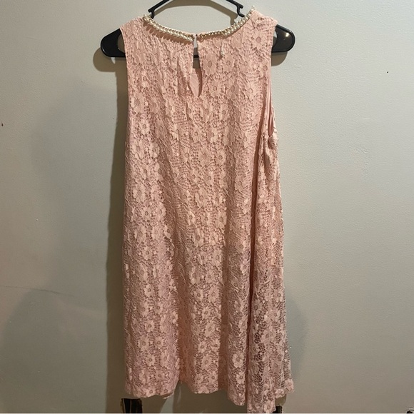 Karl Lagerfeld Paris Blush Pink sleeveless lace dress 10 pearl collar DEFECT - Picture 9 of 12